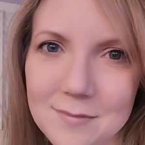 Meet your Posher, Dori